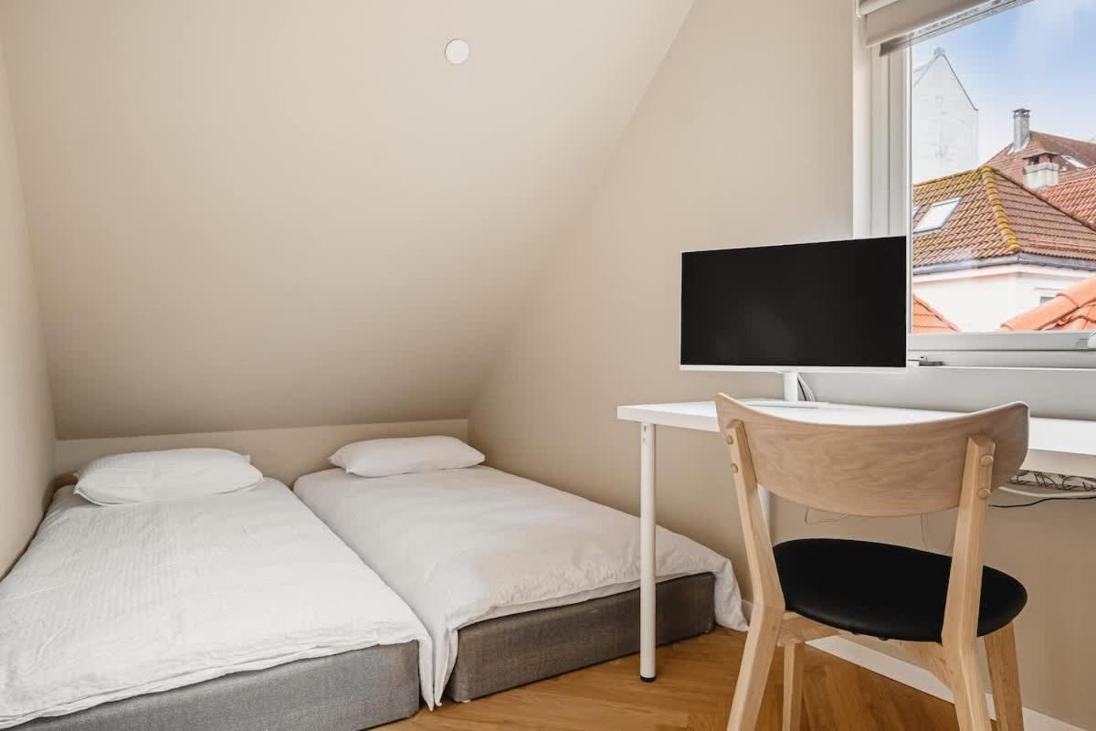 Dinbnb Apartments I Mid-City Luxury With Mini Balcony And Smart Tv & Sound System Берген Екстер'єр фото