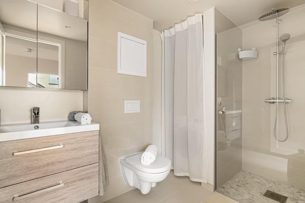 Dinbnb Apartments I Mid-City Luxury With Mini Balcony And Smart Tv & Sound System Берген Екстер'єр фото
